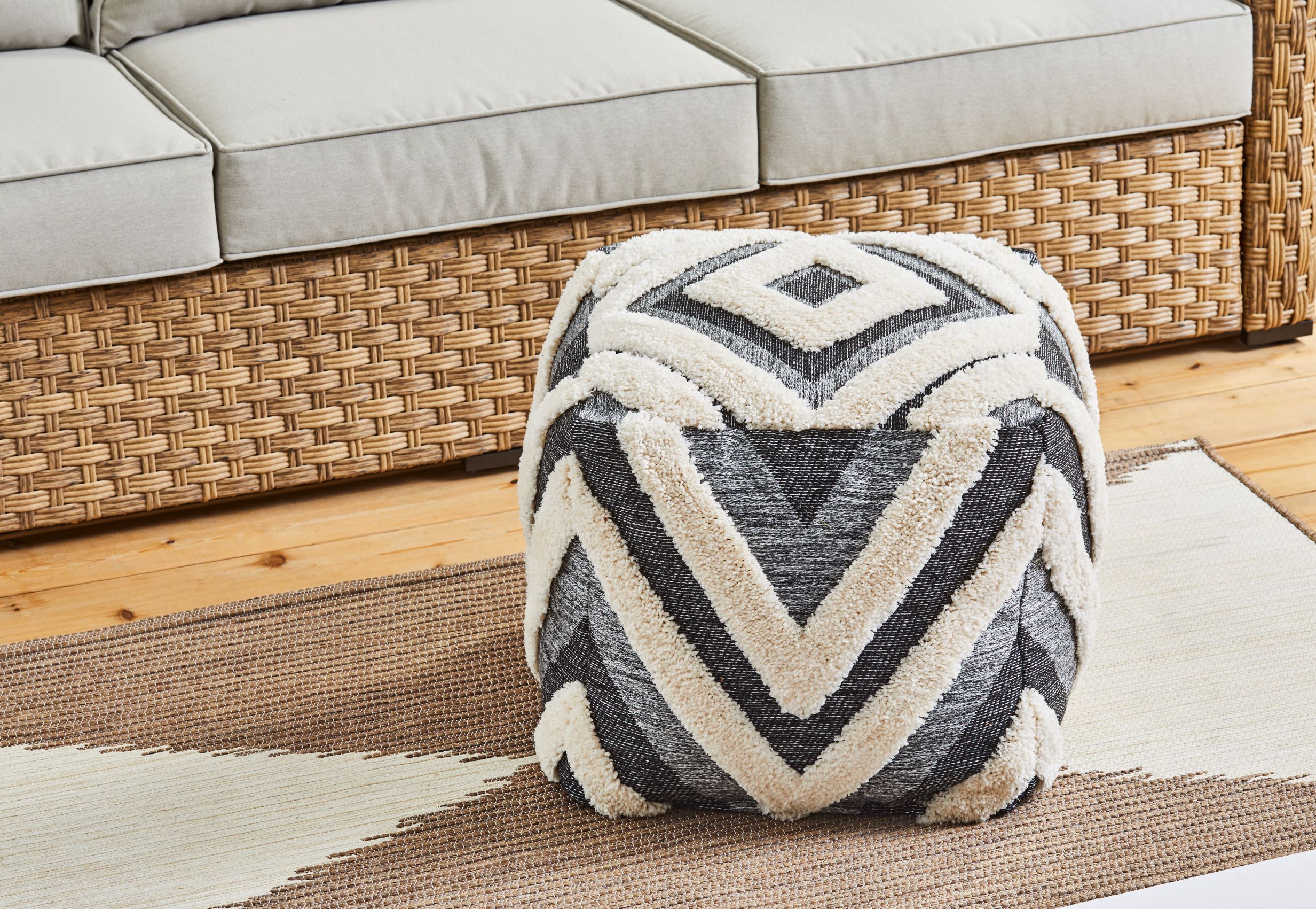 BH&G Tonal Tufted Outdoor Pouf, 16"x16"x16", Gray - image 4 of 5