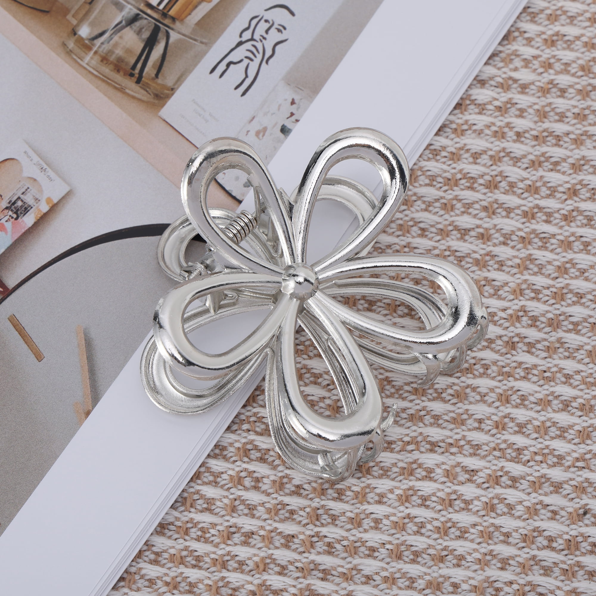 Unique Bargains Cutout Flower Claw Clip Special Occasions Silver Tone