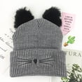 thumbnail image 4 of Gorro de lana de cordero para mujer, cálido gorro de invierno de punto trenzado con dos orejas de pompón y orejas de gato, 4 of 5