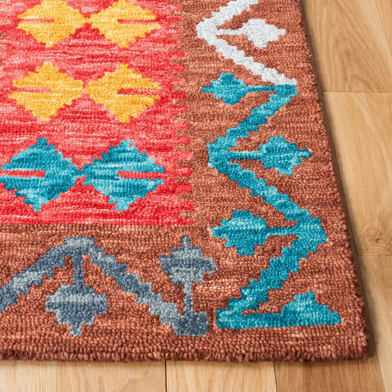 SAFAVIEH Aspen Edna Tribal Area Rug, Brown/Red, 5' x 8'