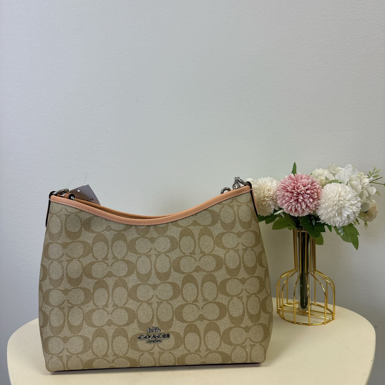 Coach Signature Wildflower hotsell Small Boxy Cosmetic Case; Khaki Canvas Leather; NWTag