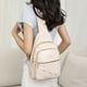 thumbnail image 5 of Bolso Bandolera para Mujer Y Hombre Piel Sintética Con Correa Guitarra Ajustable, 5 of 7