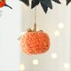 thumbnail image 2 of Adornos de Halloween con Cara de Calabaza para Crear un Festivo., 2 of 5