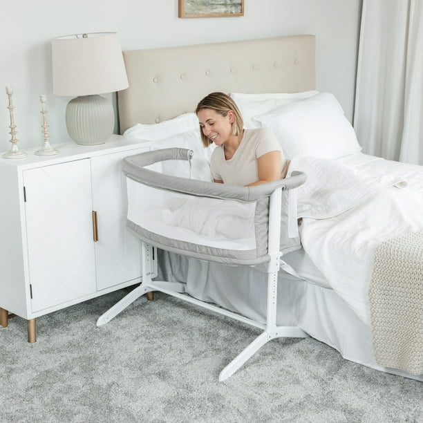 Baby Delight Beside Me Serenity Bassinet and Bedside Sleeper