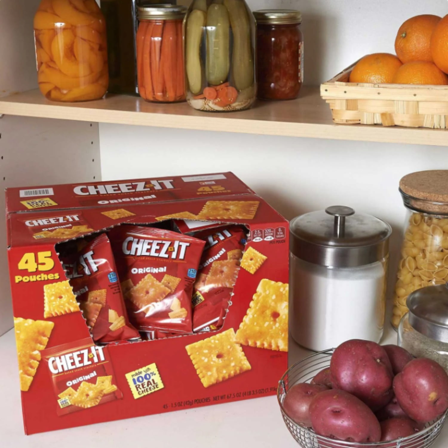 Cheez-It Original Baked Snack Crackers, 1.5 Oz (45 Individual Packs) – Crispy, Real Cheddar Cheese, Perfect for Lunchboxes & Parties