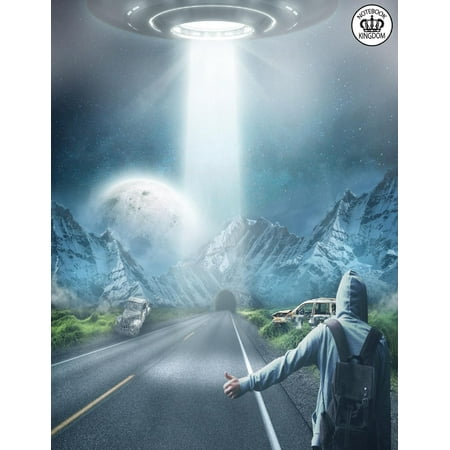 - Notebook Kingdom UFO Series: UFO Notebook Notepad Journal Diary or Composition Book Lined 100 Pages 8.5x11 UFO Hitch Hiker Pickup (Paperback)
