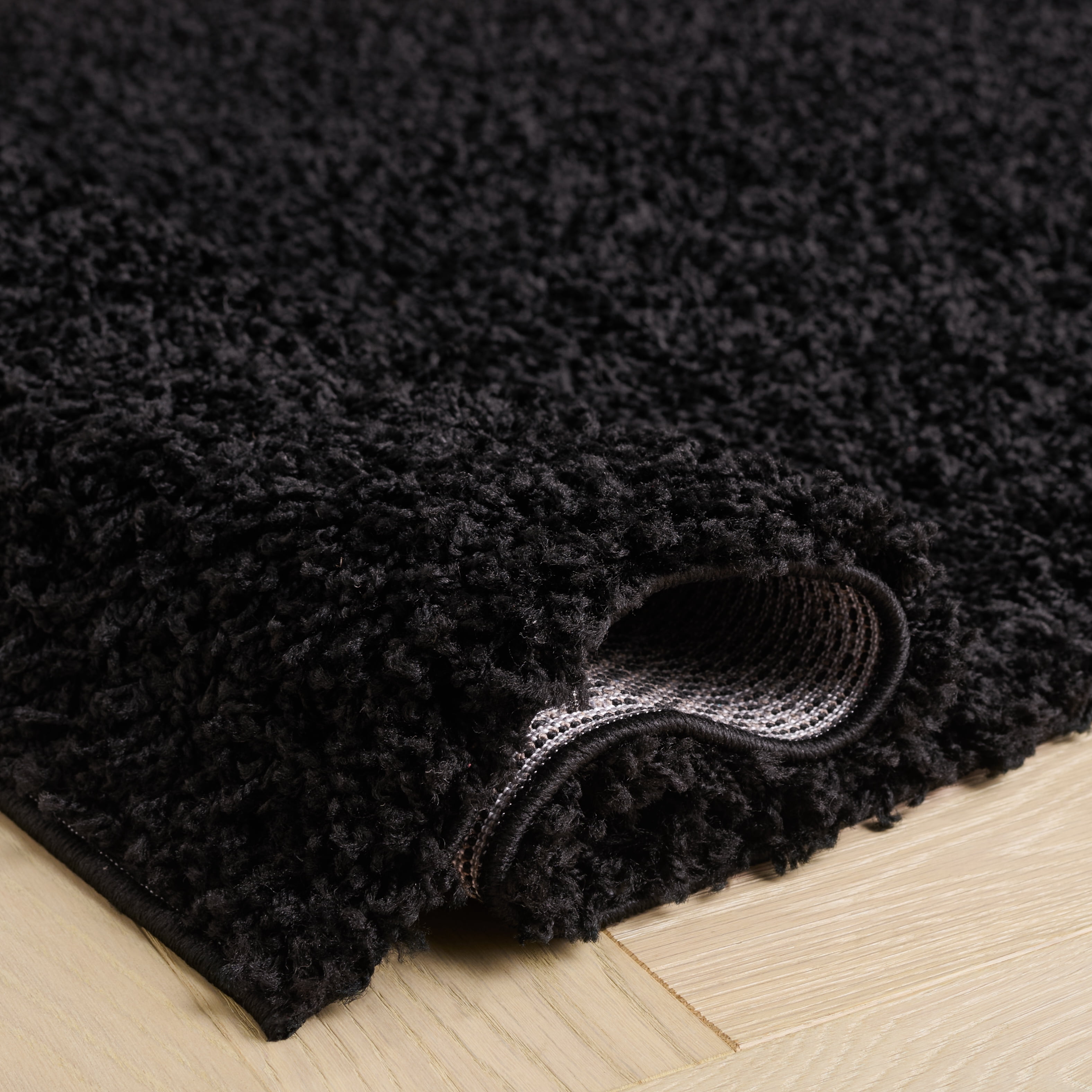 Safavieh Athens Talia Solid Shag Runner Rug, Black, 2'3" x 8'