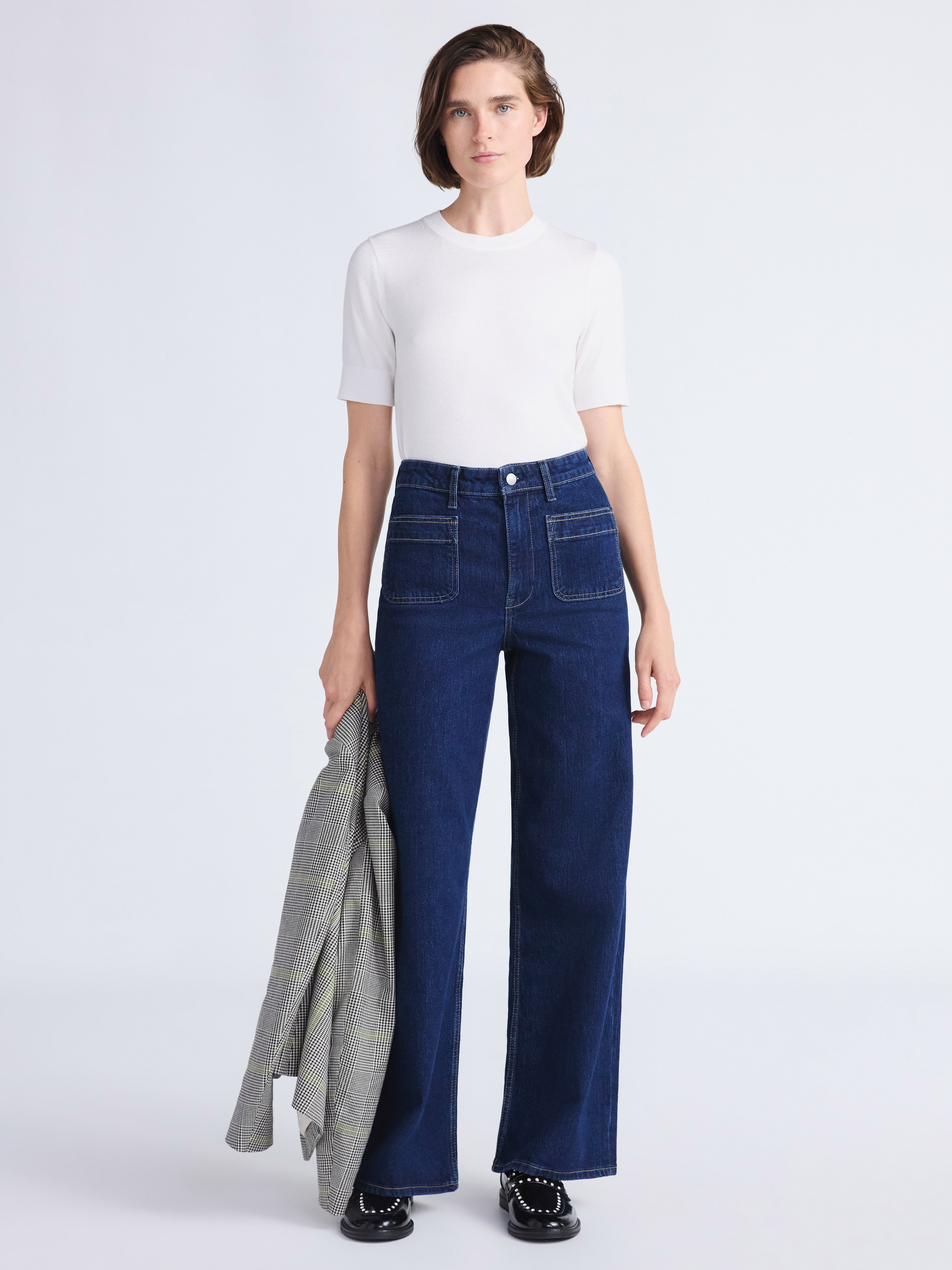 Free Assembly Women's and Women's Plus Wide Leg Jeans with Patch Pockets, 30", 32", and 34" Inseams, Sizes 0-26 Plus
