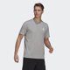 thumbnail image 4 of Camiseta adidas FR para hombre gris jaspeado/blanco talla S, 4 of 9