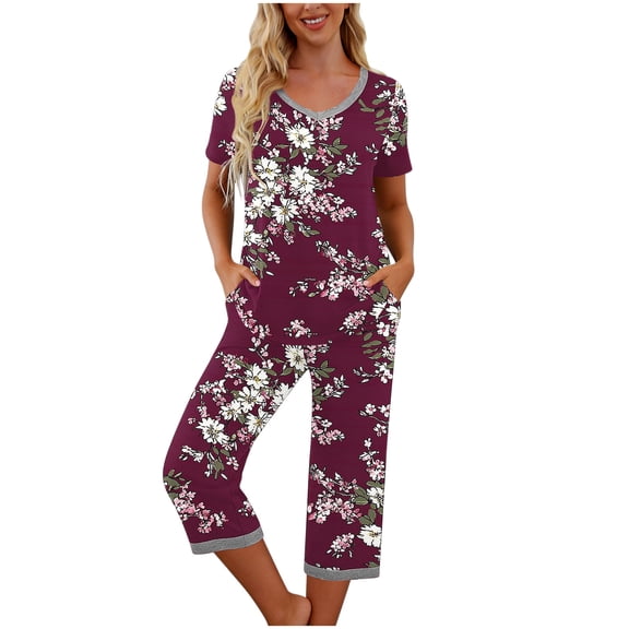 SOOMLON Two Piece Pajama Sets for Women Plus Size Short Sleeve Shirts Capris with Pocket Lightweight Floral Sleepwear