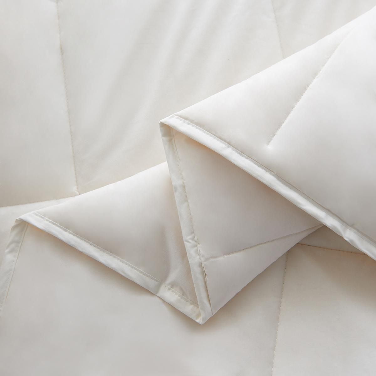 Royal Elite All Seasons Australian Wool Duvet