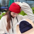 thumbnail image 4 of Qarigey Sombreros de mujer, sombreros de Color sólido, accesorio de ropa, gorros de invierno flexibles y cómodos, gorro de punto Unisex grueso para Sombreros Azul oscuro, 4 of 6