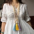 thumbnail image 3 of Collar Decorativo de suéter Qarigey para Mujeres y Hombres con Borla y cuentas color beige, 3 of 6