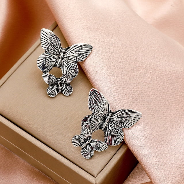 WREESH Ladies Fashion Retro Alloy Butterfly Stud Exaggerated Creative Temperament Personalized Earrings