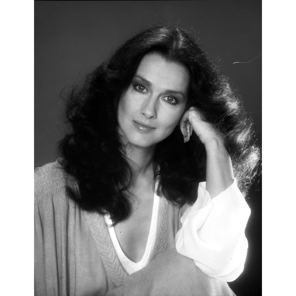 veronica hamel photo print 8 x 10 walmart com veronica hamel photo print 8 x 10 walmart com