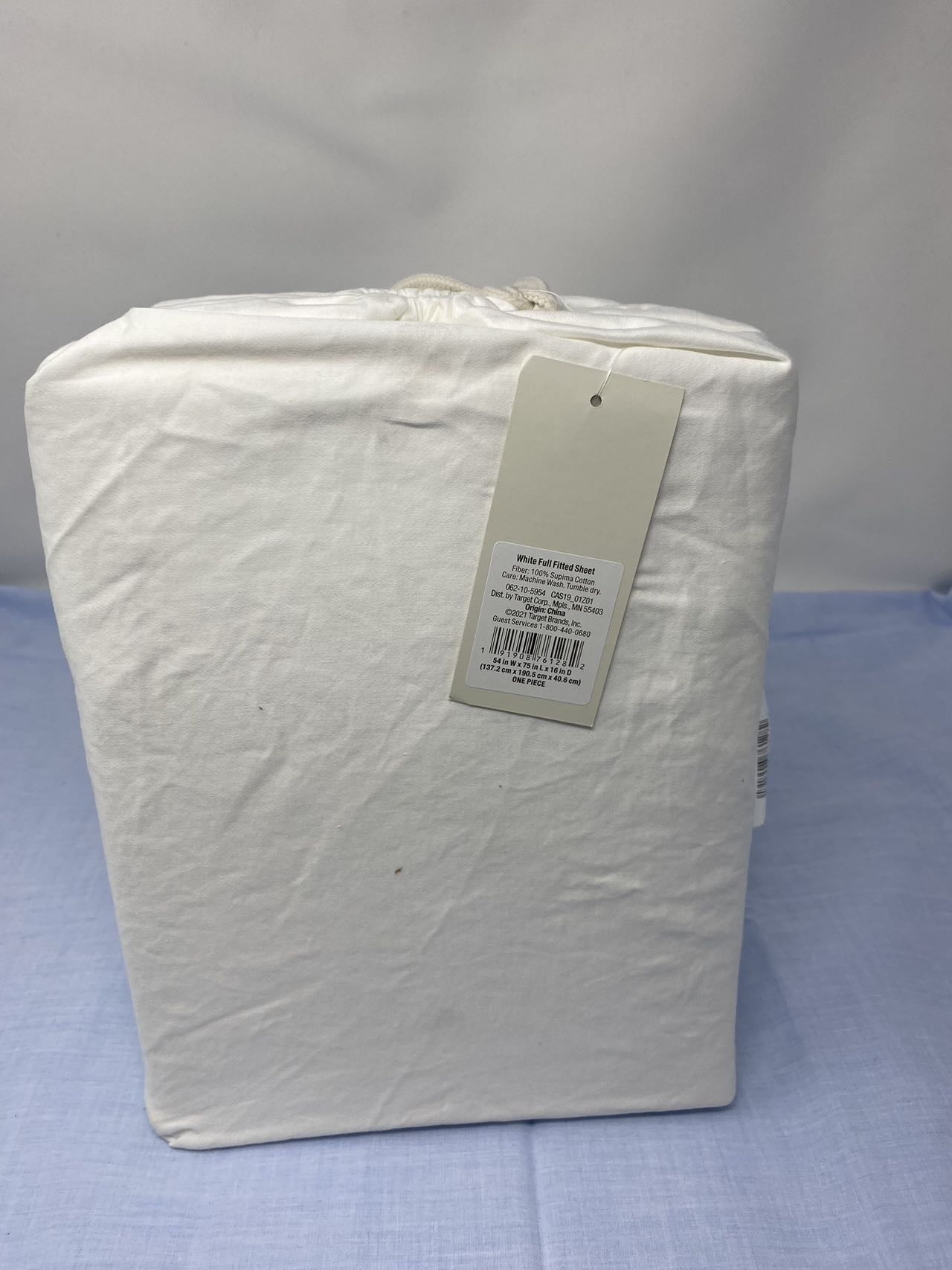 Full size fitted sheet