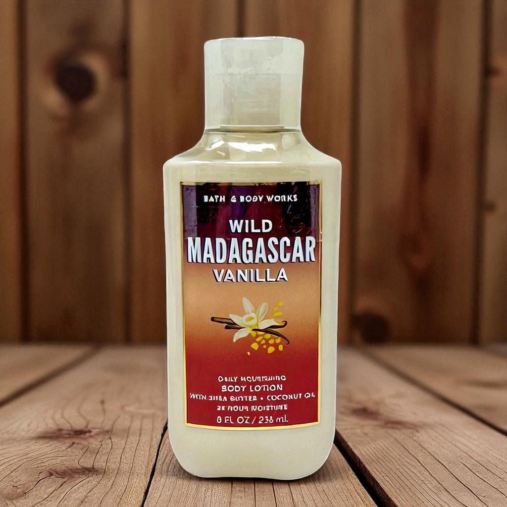 Bath and Body Works Wild Madagascar Vanilla Daily Nourishing Body Lotion (8 FL OZ / 236 mL)
