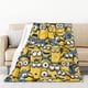 thumbnail image 1 of Manta polar de Minions, súper suave y acogedora, manta de franela ligera y cómoda, manta de felpa cálida para sofá, cama, 50 x 70 pulgadas, 1 of 8