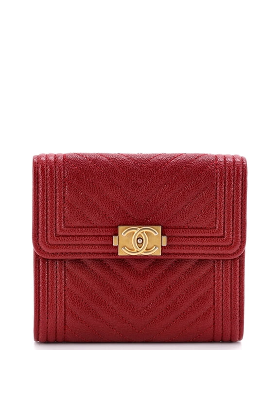 Pre-Owned Boy Trifold Flap Wallet Chevron Caviar Small By Rebag