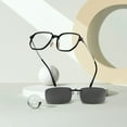 thumbnail image 4 of unbranded Gafas Polarizadas Clip on Sin Montura Color Negro Para Uso Diario Y Protección Uv, 4 of 8