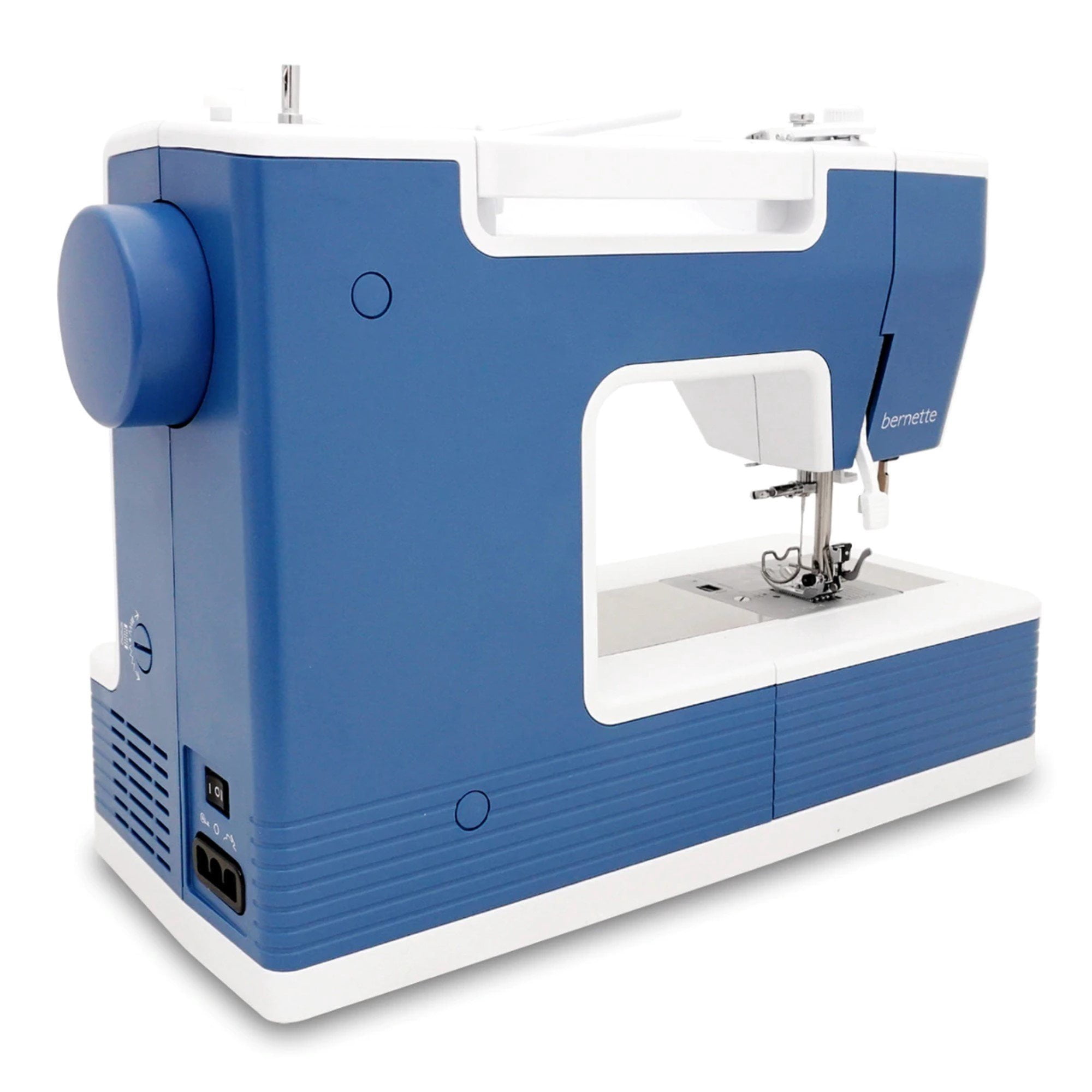 bernette b05 Academy 1100spm Sewing Machine with 8 High Quality Feet Count
