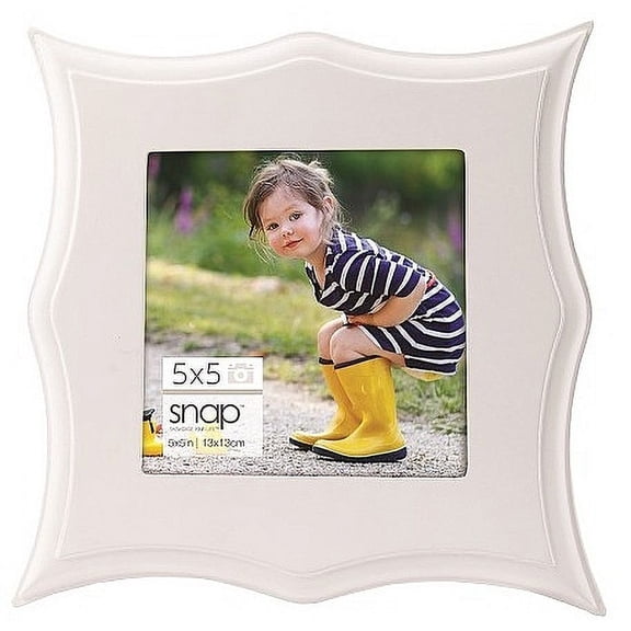 WHITE WOOD POINTED SCALLOP 5x5 frame by SNAP - 5x5
