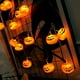 thumbnail image 3 of Guirnalda de luces de Halloween Luces de calabaza LED Decoración al aire libre Luces navideñas Control remoto USB 8 modos 3 metros 20 luces (calabaza), 3 of 5