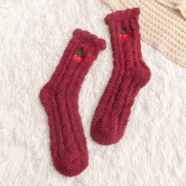 Kelon Bas Liquidation Polyester Chaussettes Longues Femmes Hiver Chaudes Dames Chaussettes de Sol Décontractées Pêche Femmes Chaussettes Fruit