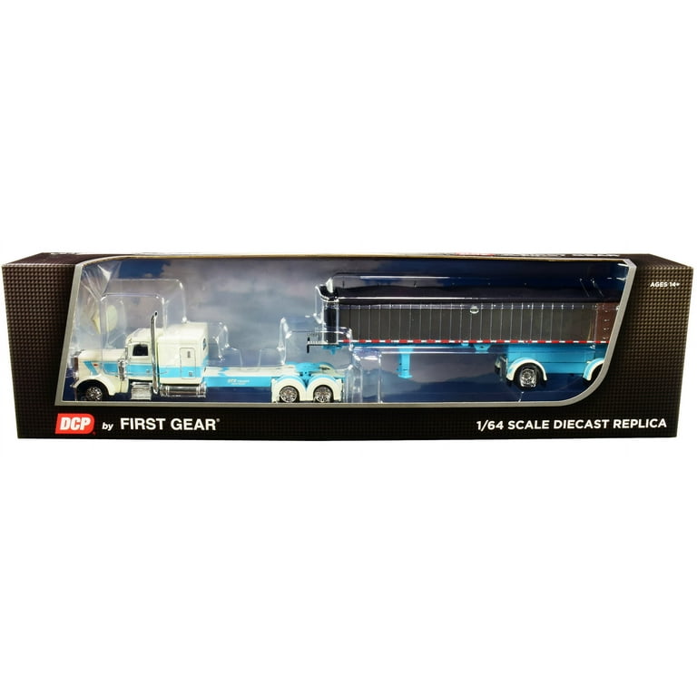 First Gear 60-0827 Peterbilt 389 63 Flattop Sleeper Cab