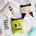 thumbnail image 2 of Caja de dulces divertida de 40 piezas Halloween para decoraciones de Halloween, 2 of 3