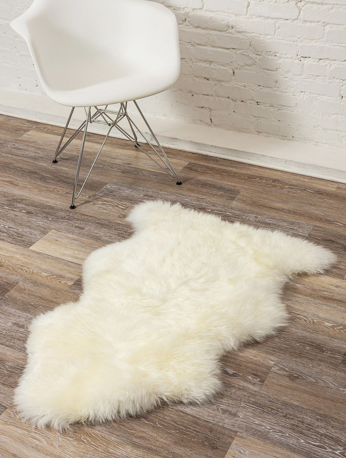H-Natural New Zealand Sheepskin Rug