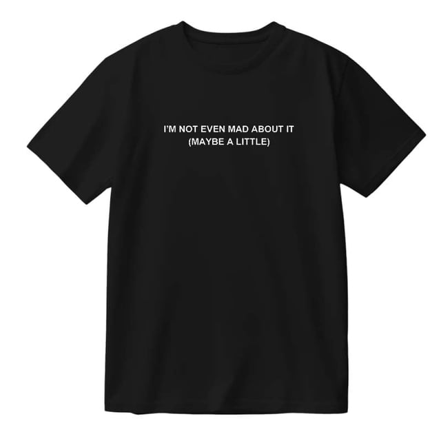 Freya Skye Playera Algodón Unisex Cuello Redondo Merch Ni Siquiera Enojada Por Eso