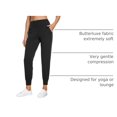 thumbnail image 4 of Pantalones CRZ YOGA Butterluxe Joggers de Cintura Alta 27" con Bolsillos, 4 of 5