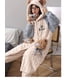 thumbnail image 1 of Camisón de forro polar coral con capucha de Sullivan de invierno, pijama grande con fresas para perro Gui, ropa de hogar gruesa con ojos grandes, 1 of 5