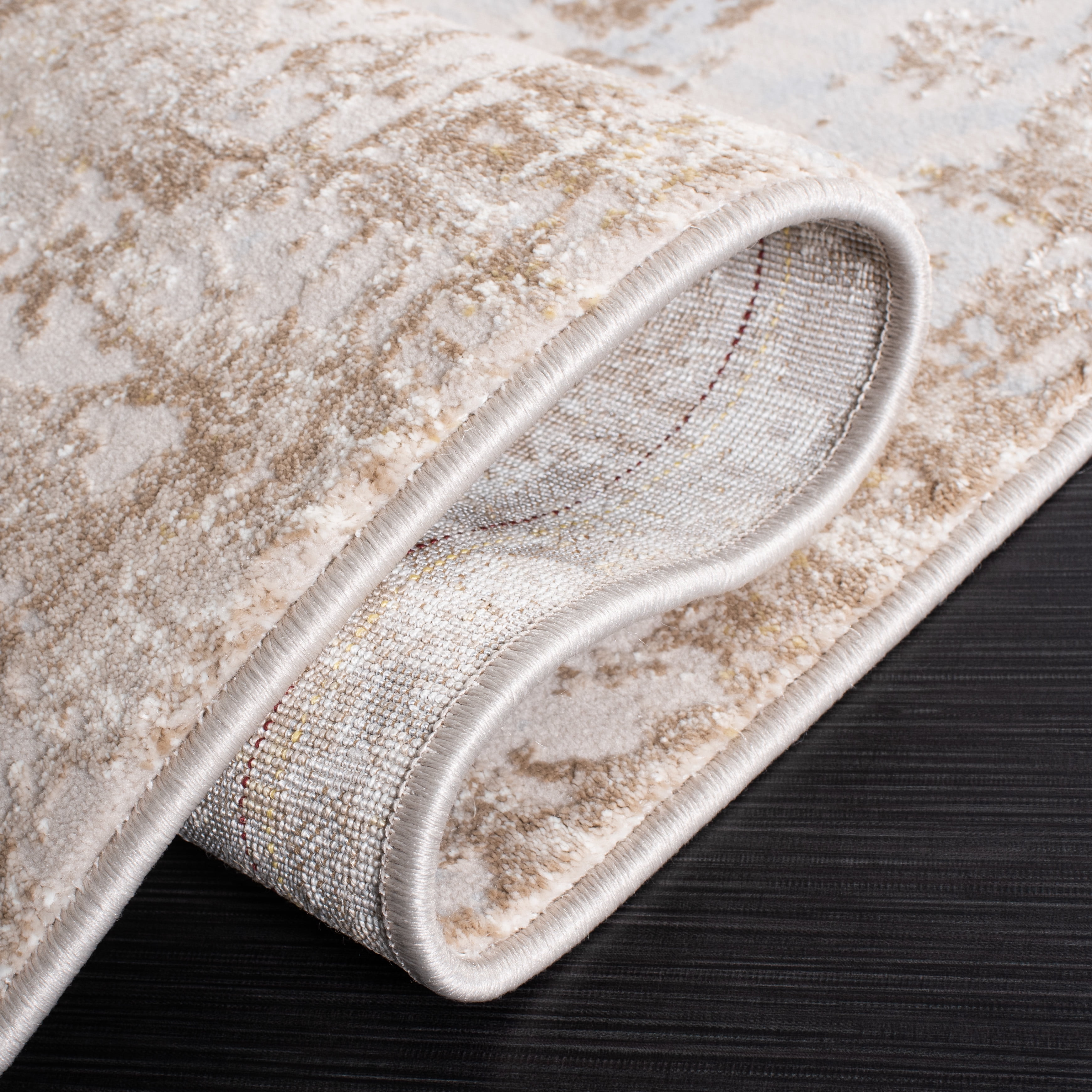 SAFAVIEH Continental Laird Distressed Area Rug, Light Beige/Beige, 5'3" x 7'6"