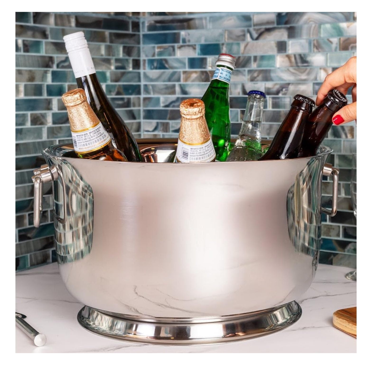 Insulated Beverage Tub Large Ice Bucket with Handles Double Wall Stainless Steel Ice Bucket and Cooler for Wine, Drinks, Bar, Party, and Gift Beverage Cooler for Indoor and Outdoor Parties
