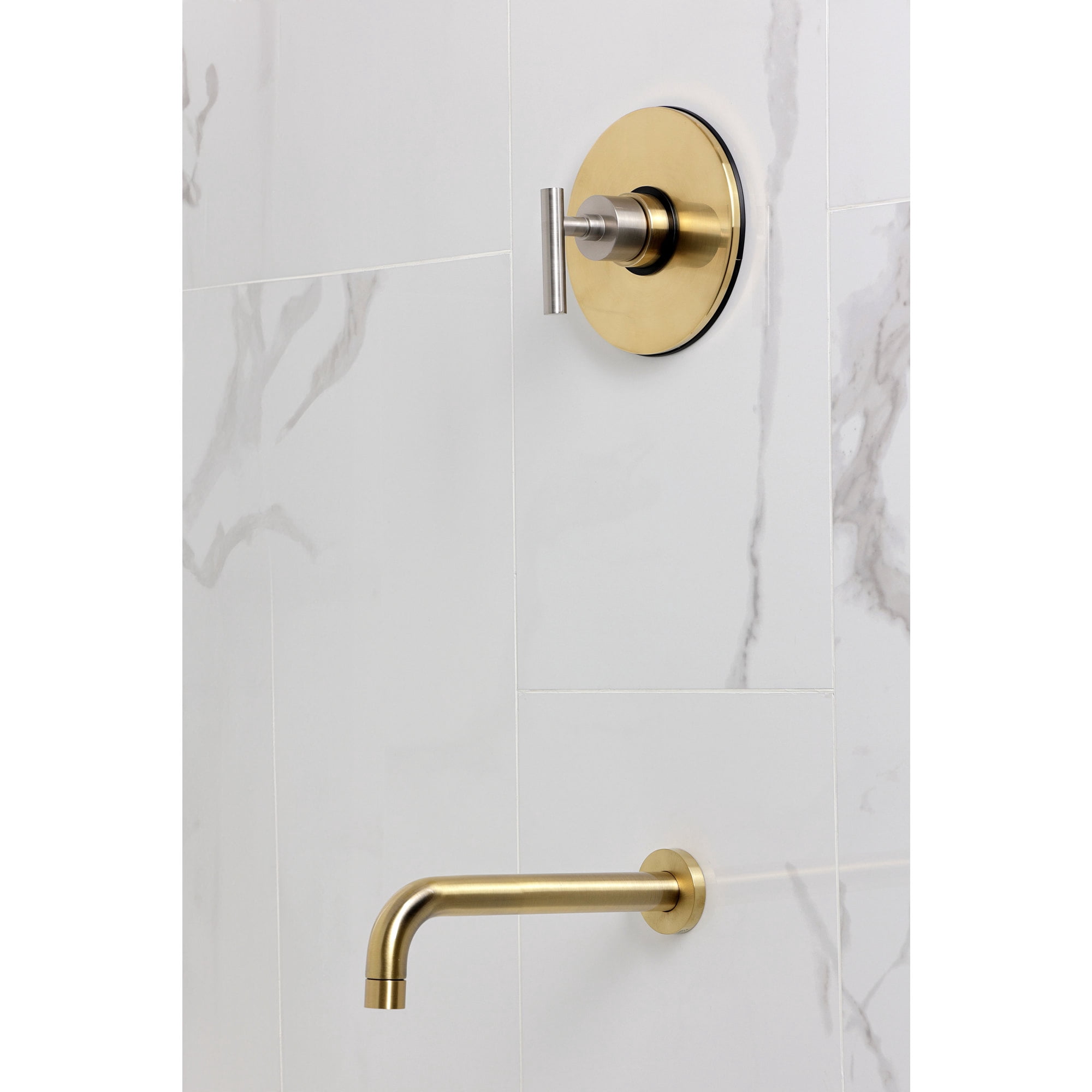 Kingston Brass KB6337CMLTO Manhattan Single-Handle Pressure Balanced Tub Faucet in Brushed Brass
