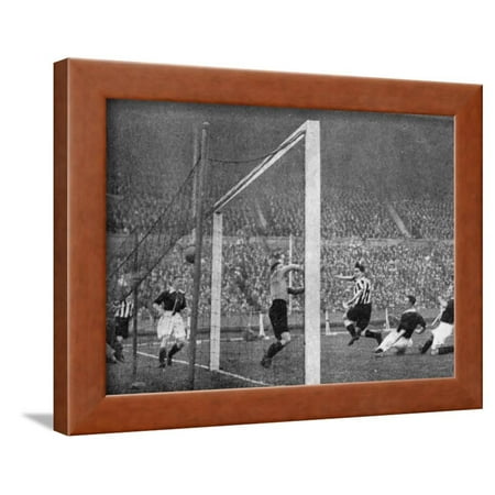 Jack Allen Heads Newcastle's First Goal, Fa Cup Final, Wembley, London, 1932 Framed Print Wall