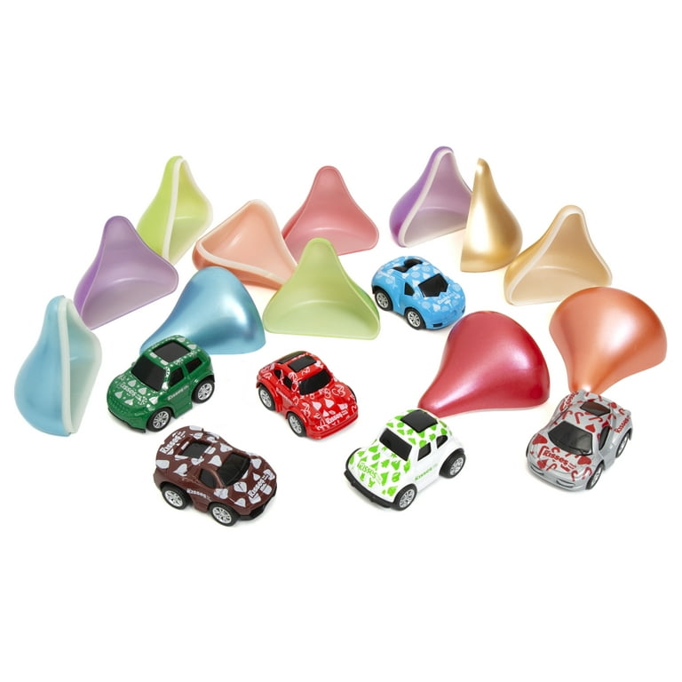 Hershey's KISSES Candy Capsule Mini Die-Cast Pull-Back Toy Car