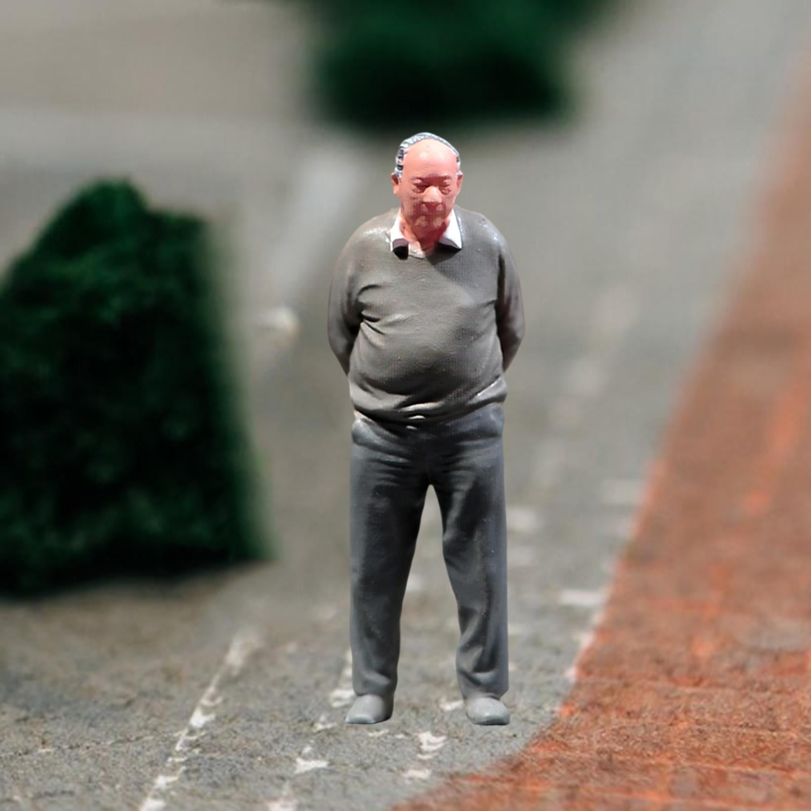 Mini People Figure Hand Painted Resin Tiny Elderly Simulation Model for Collectors Diorama Scenes Photography