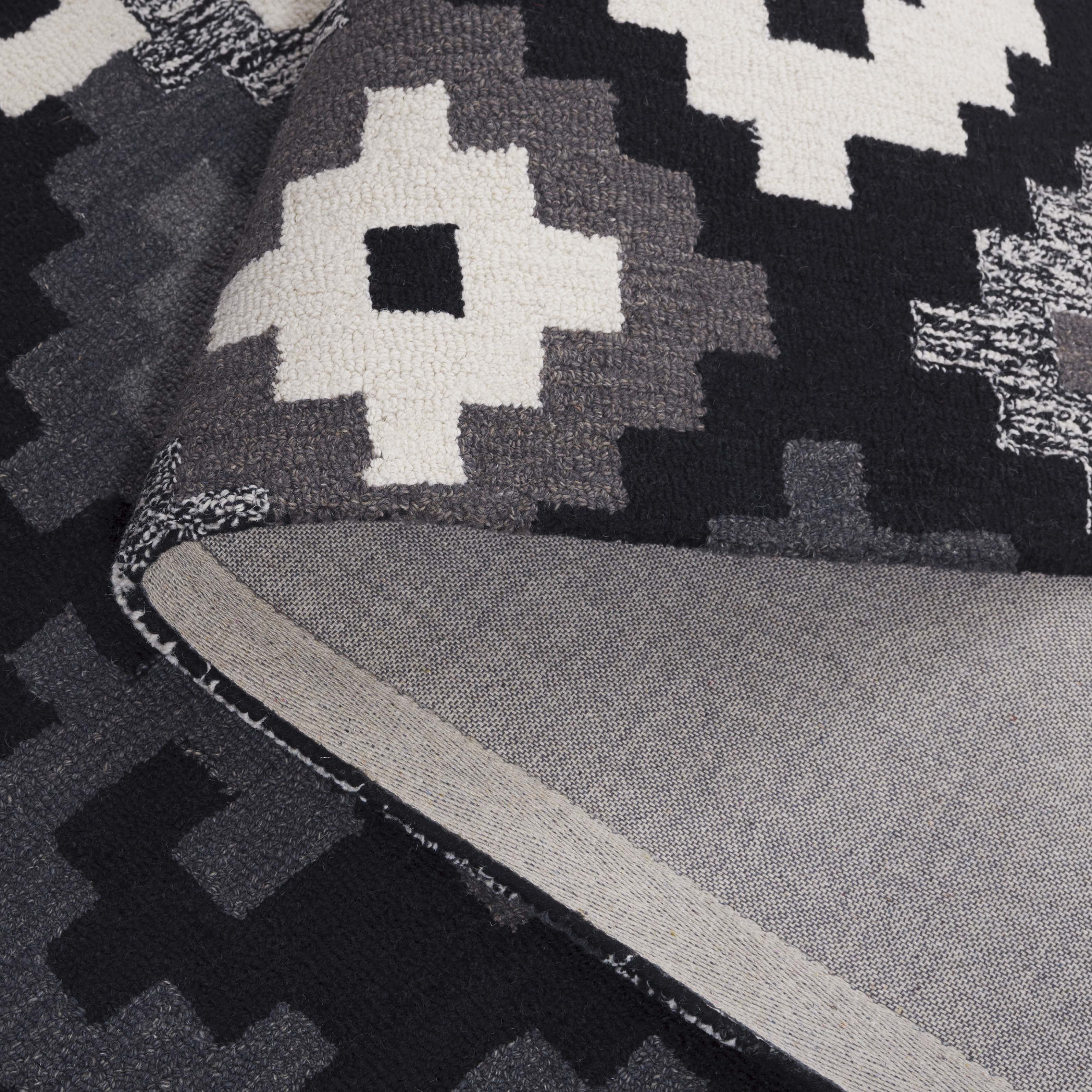SAFAVIEH Metro Amable Geometric Area Rug, Black/Ivory, 6' x 6' Round