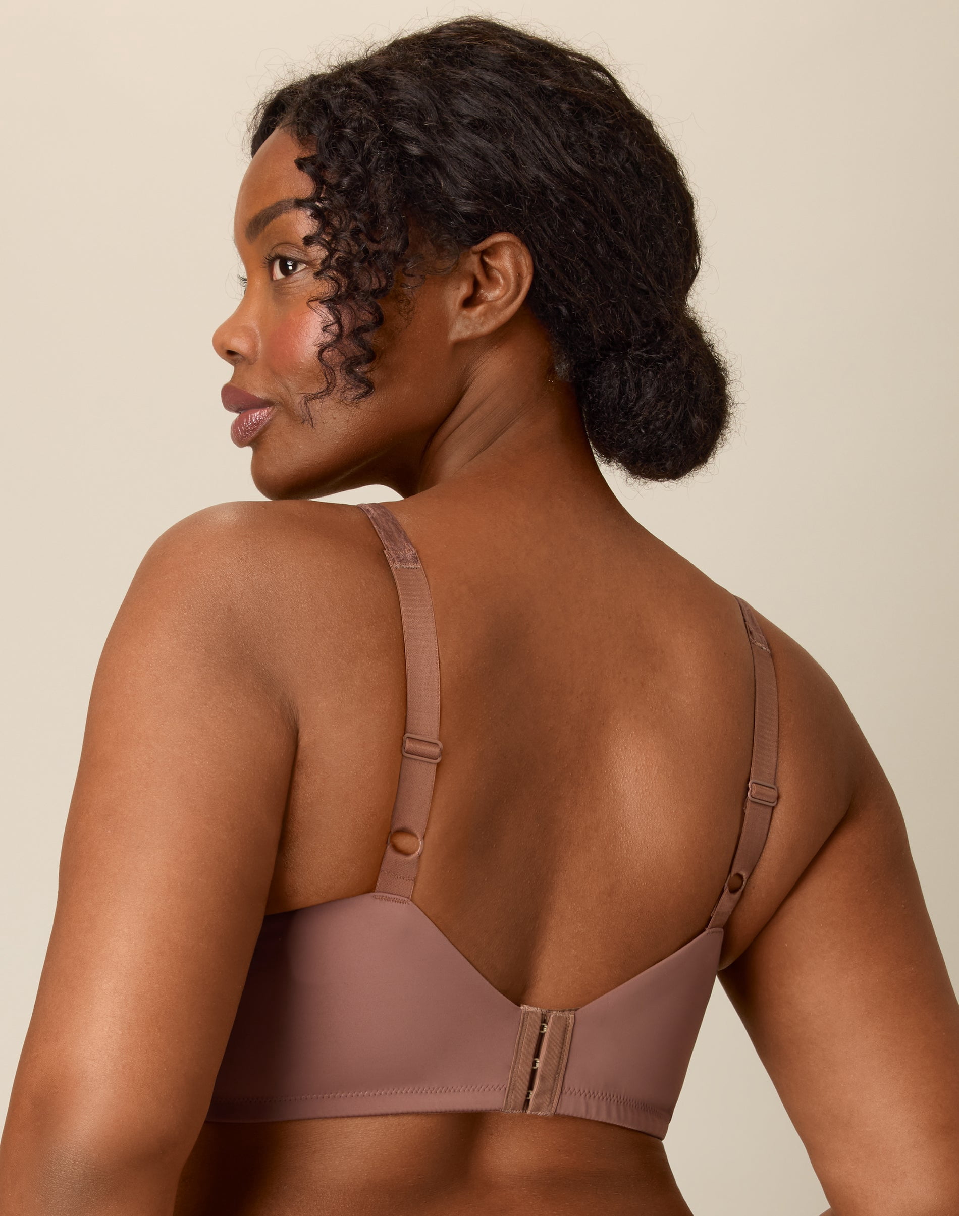 Playtex Full-Coverage Wireless T-Shirt Bra, Moisture-Wicking  Bronzed Chestnut 46DD Women's