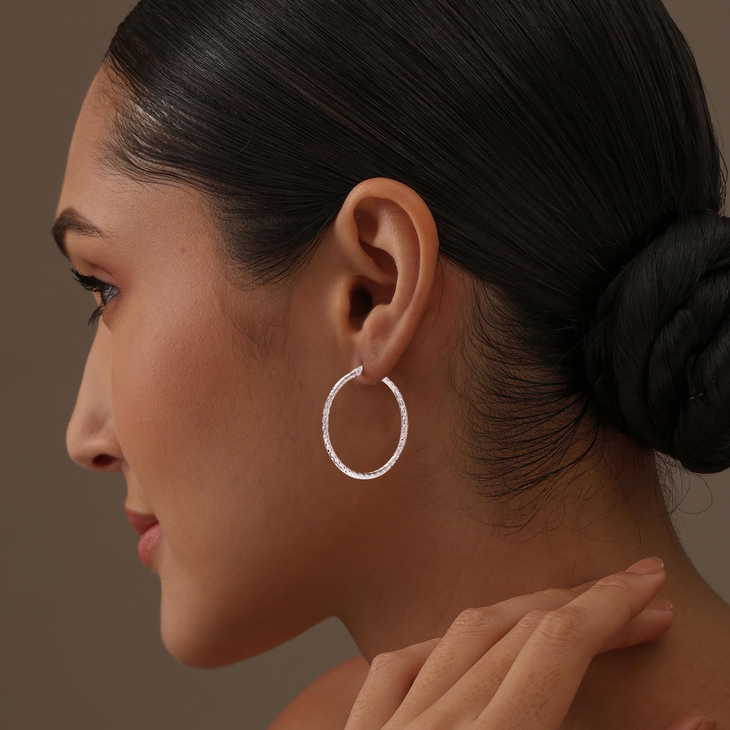 LeCalla 925 Sterling Silver Texture Hoop Earrings for Women | Medium Diamond-Cut Twisted Hoop Earring | Womens Click-Top Earring Hoops 35MM