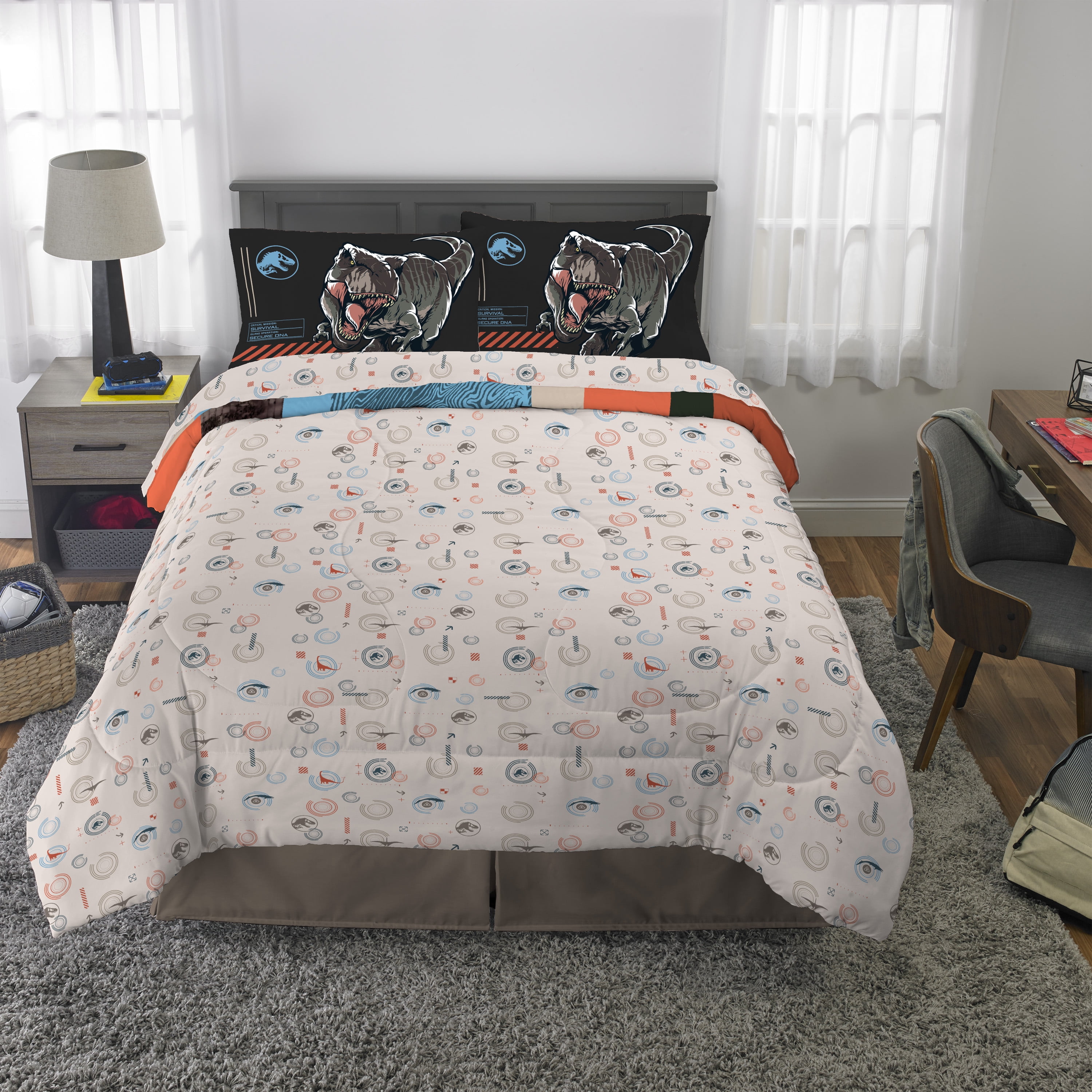 Jurassic World Kids Full Bed in a Bag, 5Pc Bedding Set, Comforter and Sheets