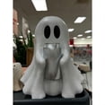 thumbnail image 4 of Injueey Estatua de resina con fantasmas encantadores sosteniendo una lata de. Decoración de Halloween. Fantasmas sosteniendo una Light. Kits de decoración para fiestas, 4 of 6
