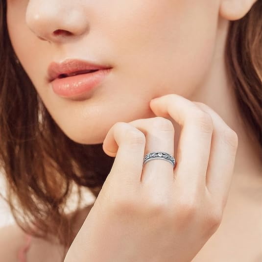 Claddagh Fidget Spinner Rings 925 Sterling Silver Celtic Knot Anxiety Ring Eternity Love Irish Claddagh Jewelry Gifts for Women Men Mom Wife (Size 7)