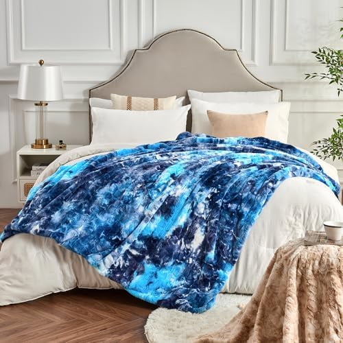Oversized Blue Faux Fur Blanket, Super Soft Cozy Blanket, Luxury Fluffy Throw Blanket Fuzzy Bed Throw Tie Dye Blue 60" x 80"