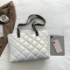 thumbnail image 2 of Bolso de viaje con entramado rómbico, de mano suave para mujer, portátil, acolchado para el trabajo, 2 of 8