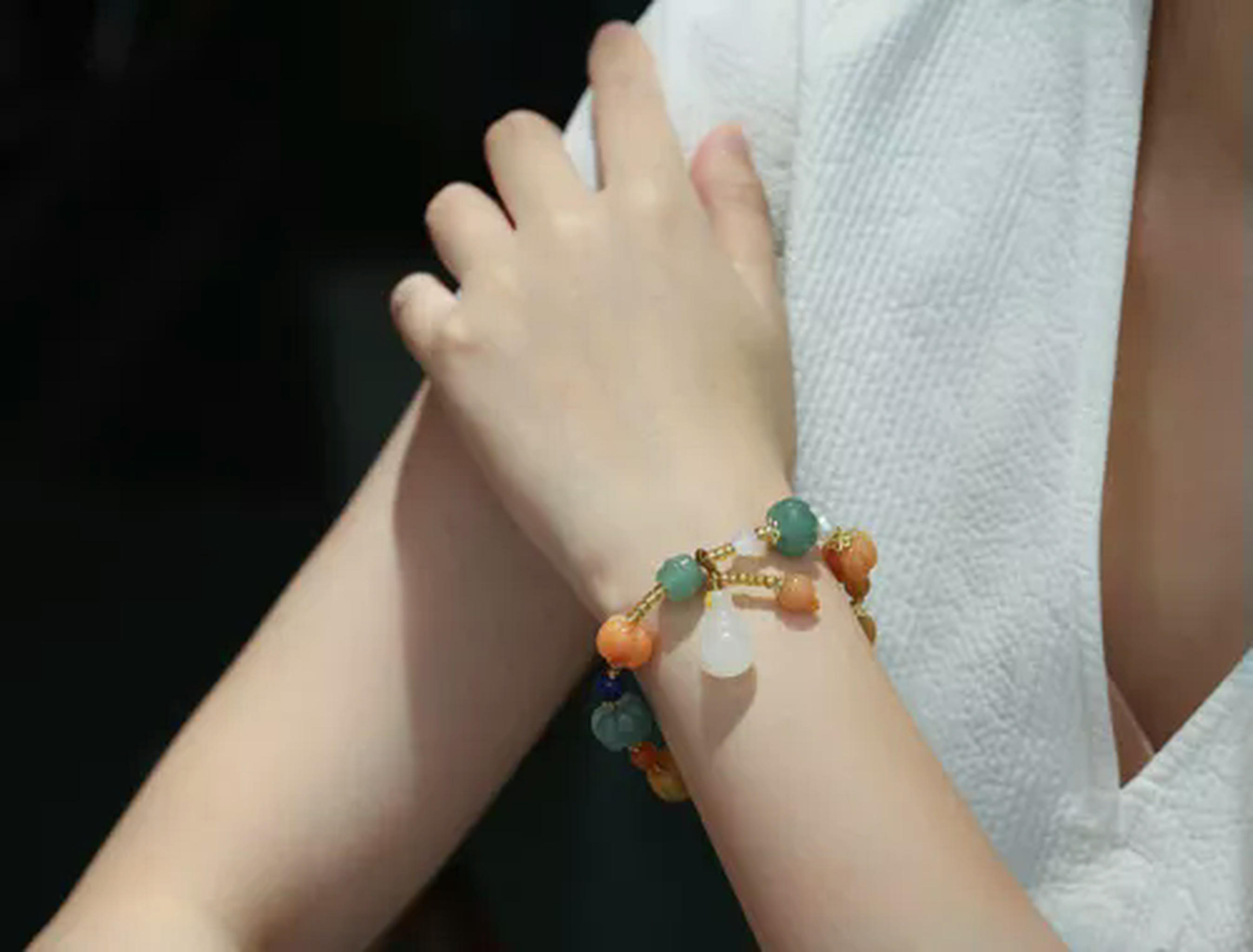 EOEMY Natural Gold Jade Pumpkin Beads Beaded Bracelets For Women Lady Gourd Pendant-Gourd