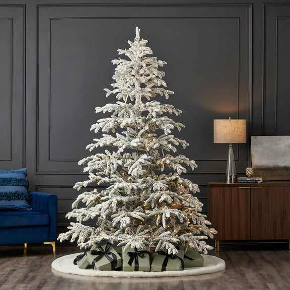 Jackson Flocked Pine 7.5ft Tree, 600 Warm White LED Lights